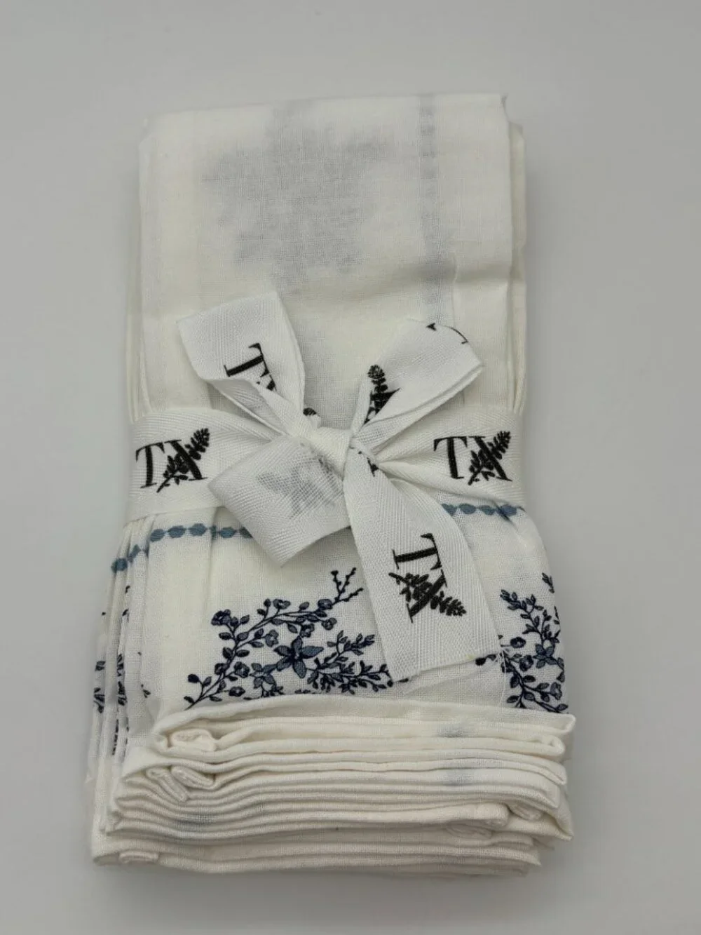 My Texas House Blue & White Floral Cotton Cloth Napkins, 20